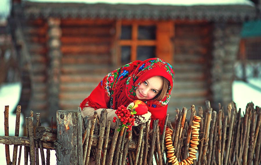 Sexy girl Women in Slavic costumes in Batam